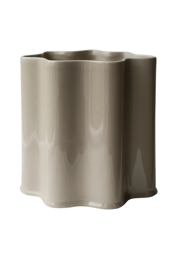 Riktigt trendig kruka 2025 från DBKD.