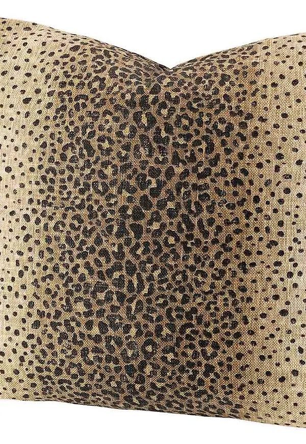 Riktigt fin möbel i brunt från Artwood.