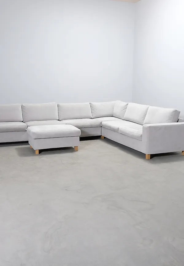 Riktigt snygg hörnsoffa 2025 från Kuusilinna.