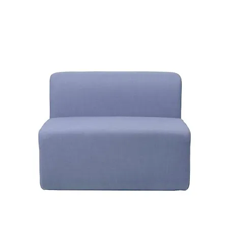 Mysig blå fåtölj 2025 från Broste Copenhagen.