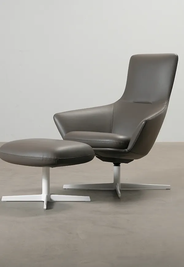 Otroligt fin vit fåtölj 2025 från Lapalma.