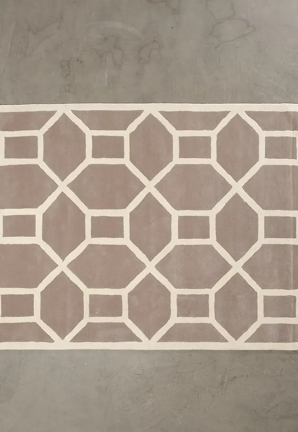 Grå Layered-matta i supersnygg modell.