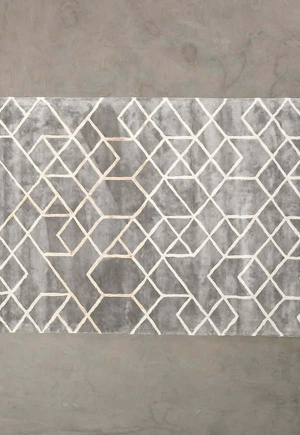 Grå Layered-matta i smickrande modell.