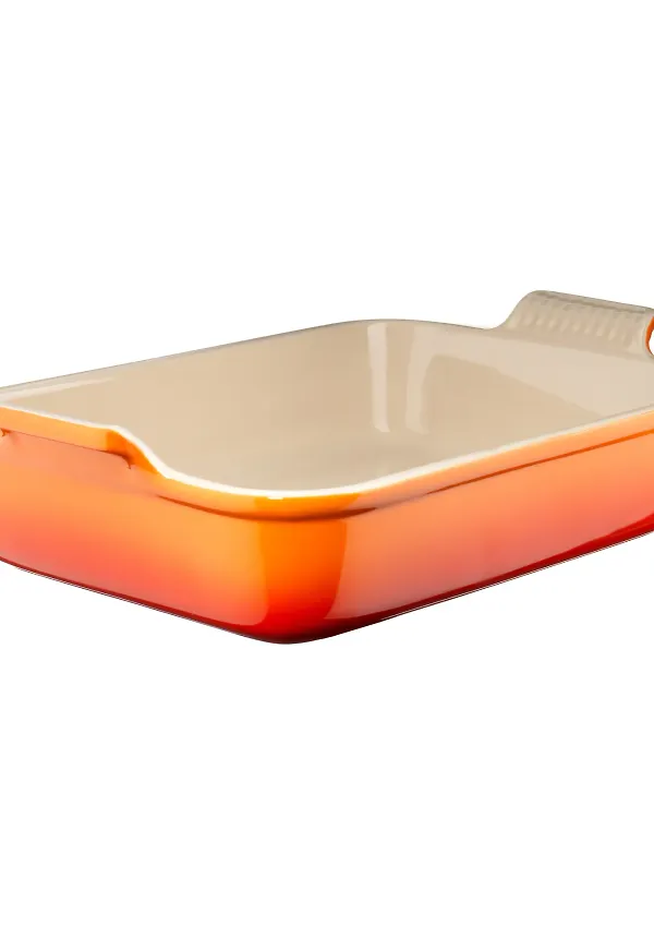 Orange Le Creuset-ugnsform i jättefin modell.
