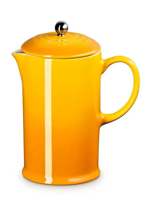 Moderiktig kaffekanna 2026 från Le Creuset.