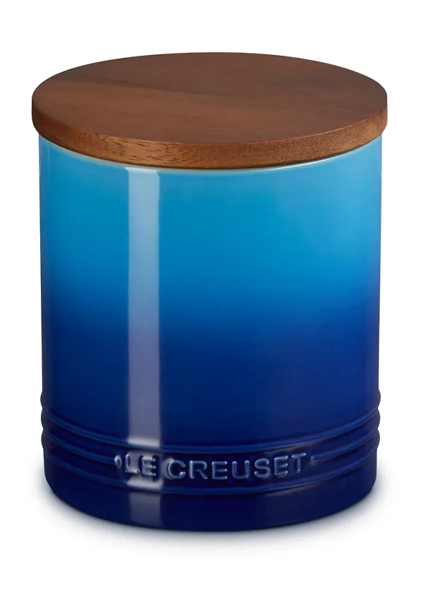 Blå Le Creuset-förvaringsburk i otroligt snygg modell.