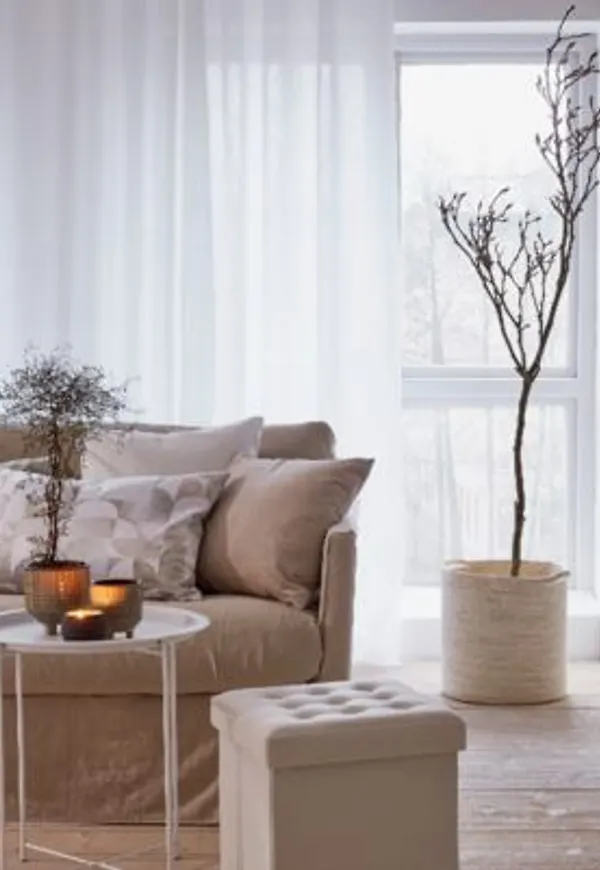 Jättefin Gardin som passar bra vid många olika tillfällen.