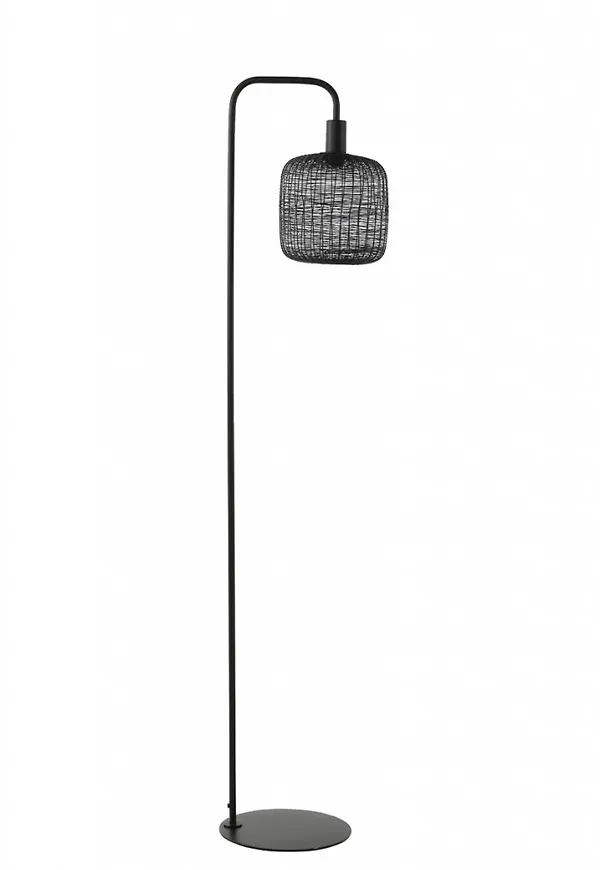Riktigt fin golvlampa 2024 från Light & Living.