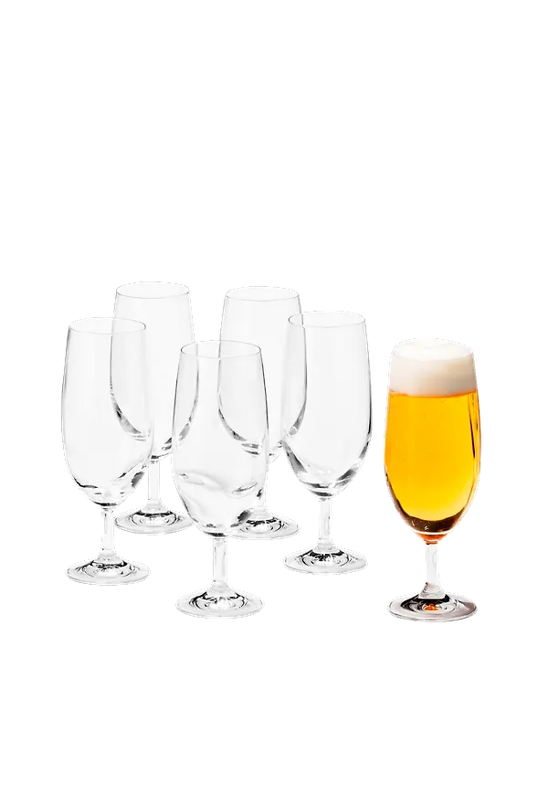 Fin vitrinskåp 2025 från Leonardo.