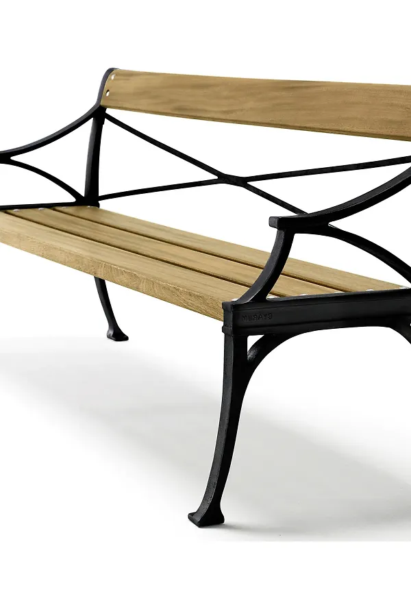 Exklusiv parksoffa 2024 från Byarums Bruk.