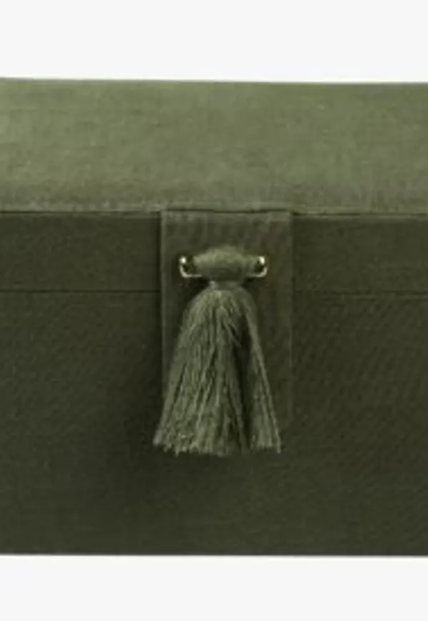 Jättefin smyckesskrin 2024 från hemtex.