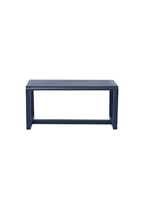 Superfin bänk i blått från FERM LIVING.