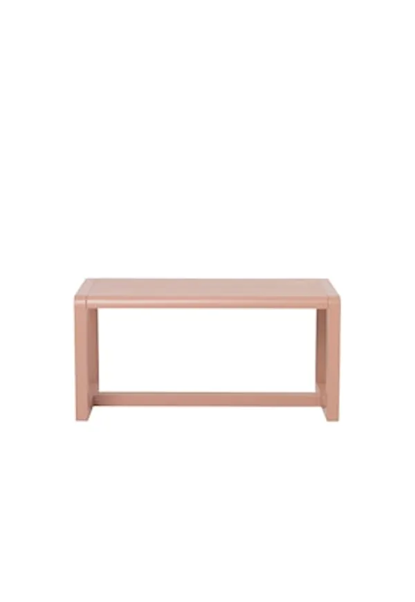 Otroligt fin barnmöbel i rosa från FERM LIVING.