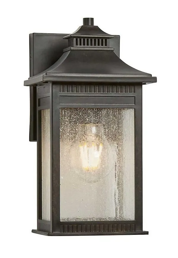 Komfortabel Lampa som passar bra vid många olika tillfällen.