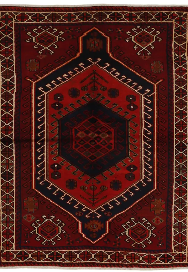 Riktigt trendig röd ullmatta 2026 från Rezas.