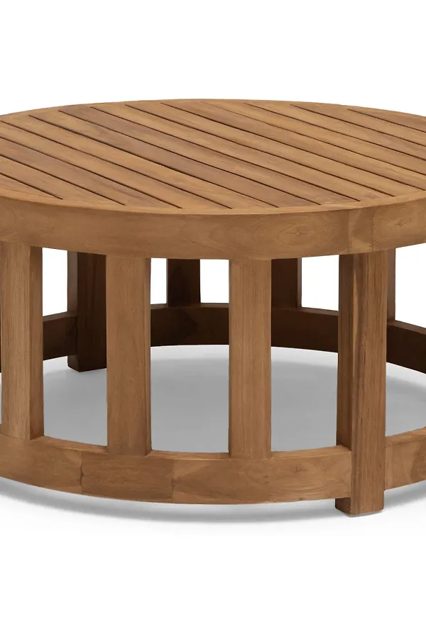 Trendig soffbord i teak från Hillerstorp.