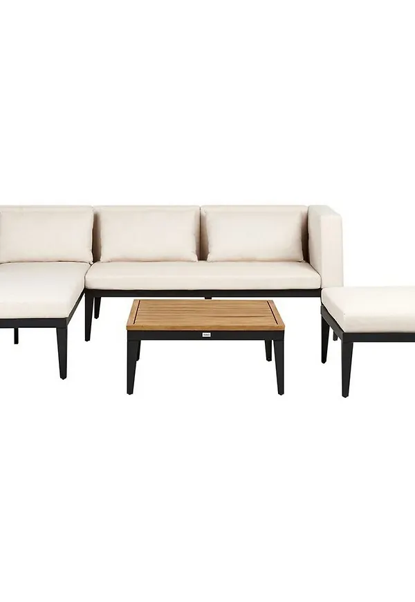 Ikonisk trädgårdsgrupp i beige färg gjord i aluminium.