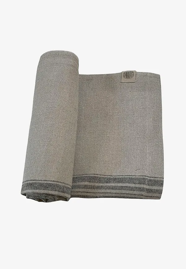 Moderiktig duk 2026 från Lovely Linen.