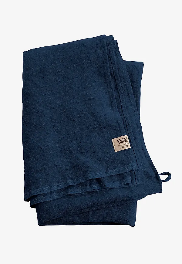Blå Lovely Linen-badlakan i stilriktig modell.