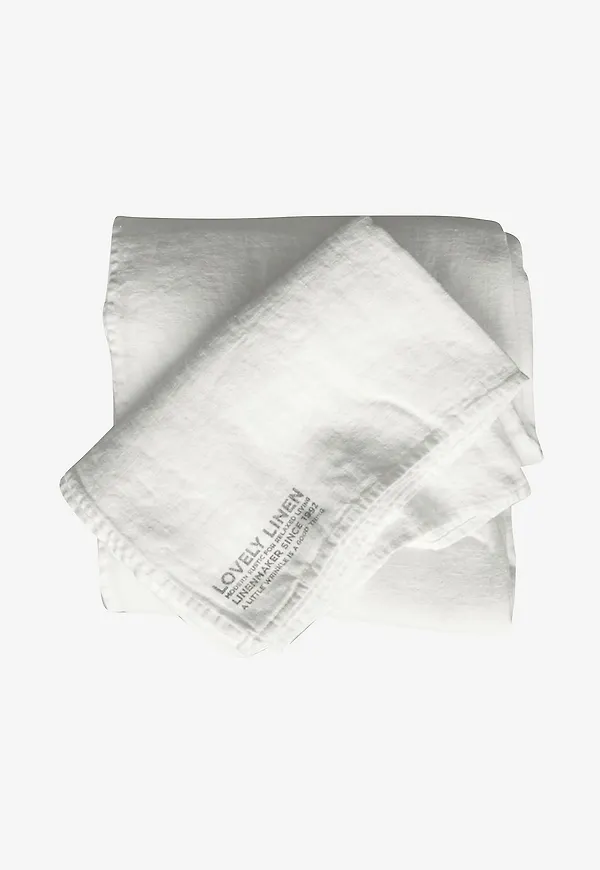 Vacker överkast 2026 från Lovely Linen.