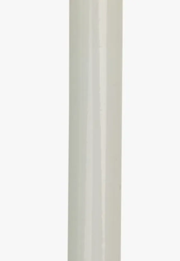 Moderiktig lampa i vitt från hemtex.