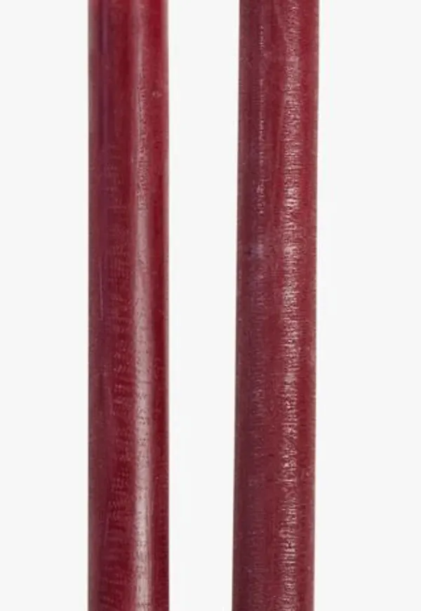 Mörkröd hemtex-lampa i fin modell.