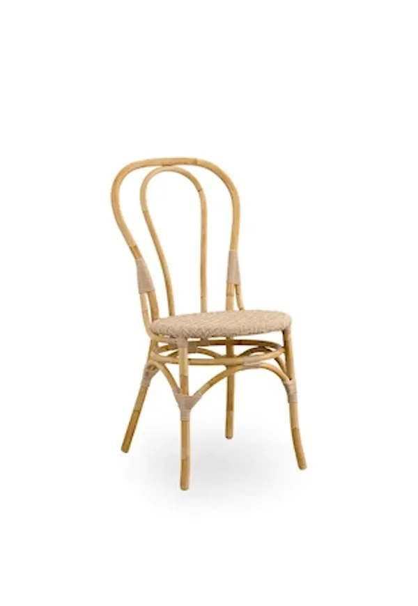 Otroligt snygg stol i beiget från Sika Design.