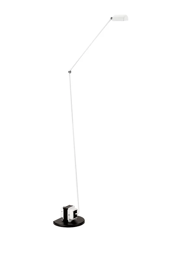 Vit Lumina-golvlampa i klassisk modell.