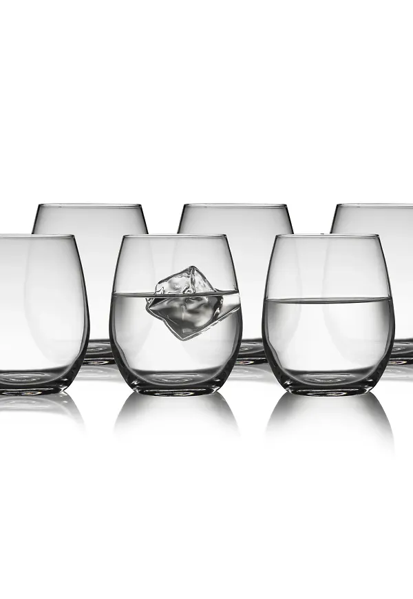 Smickrande vattenglas 2026 från Lyngby Glas.