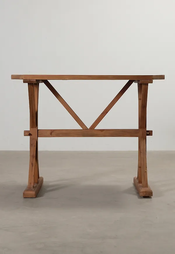 Fantastiskt snygg barbord 2025 från Manor House.