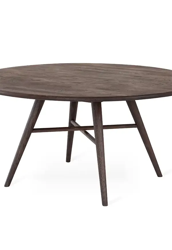 Otroligt snygg bord som passar bra vid många olika tillfällen.