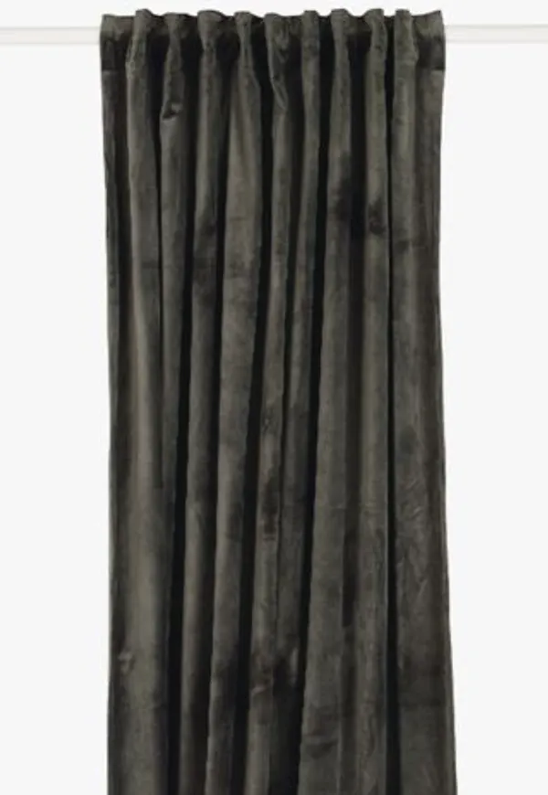 Ikonisk julgardin i grått från hemtex.