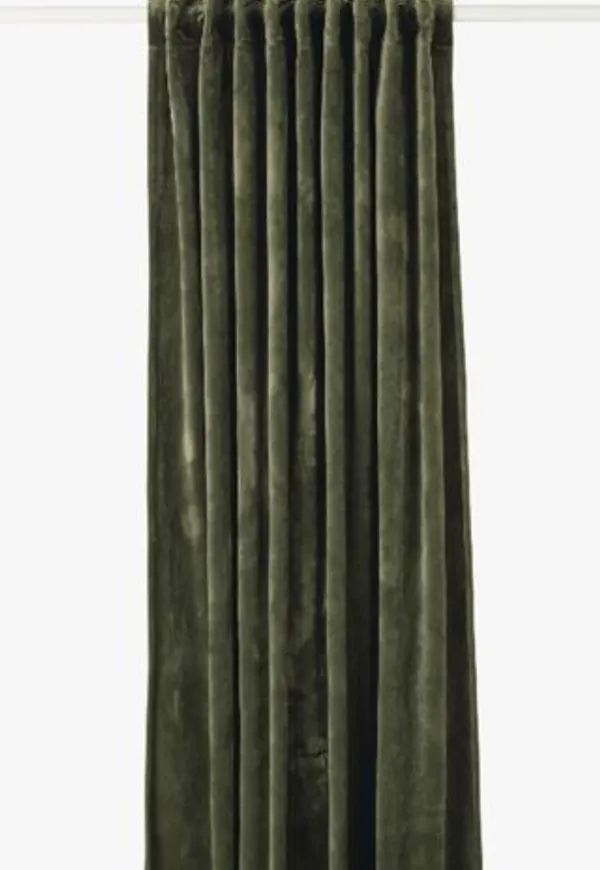 Stilren julgardin i grönt från hemtex.