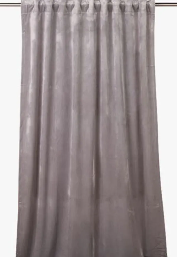 Superfin Gardin som passar bra vid många olika tillfällen.