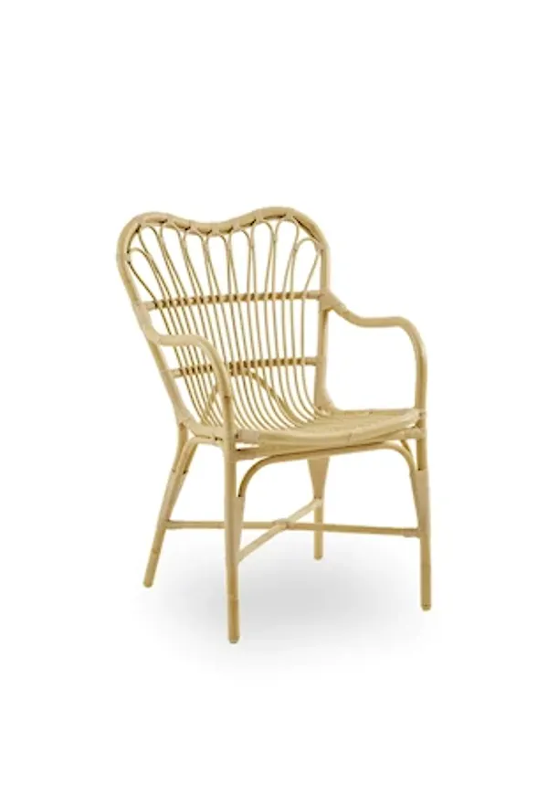 Vacker beige stol 2025 från Sika Design.