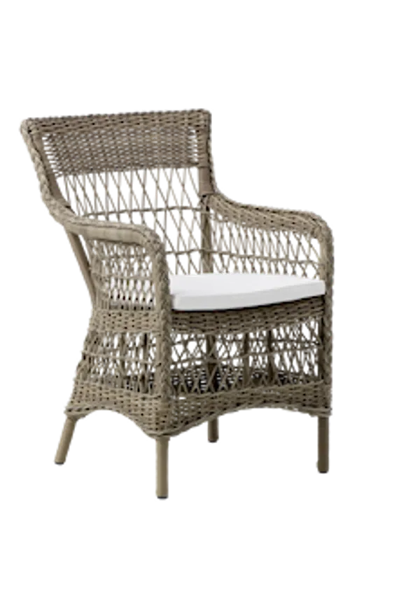 Brun utemöbel som passar perfekt till sommaren 2025!