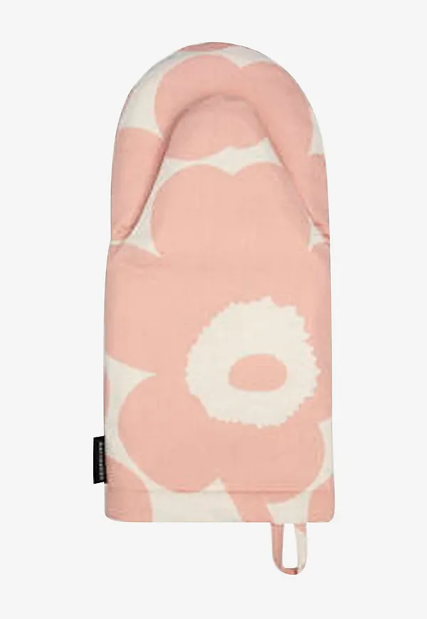 Rosa Marimekko-grytlapp i smickrande modell.