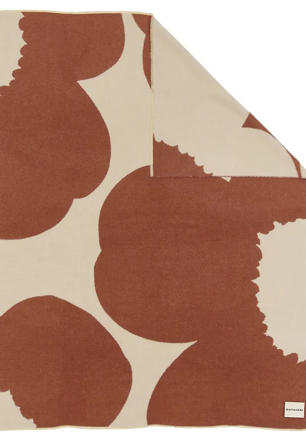 Supersnygg filt i ull från Marimekko.