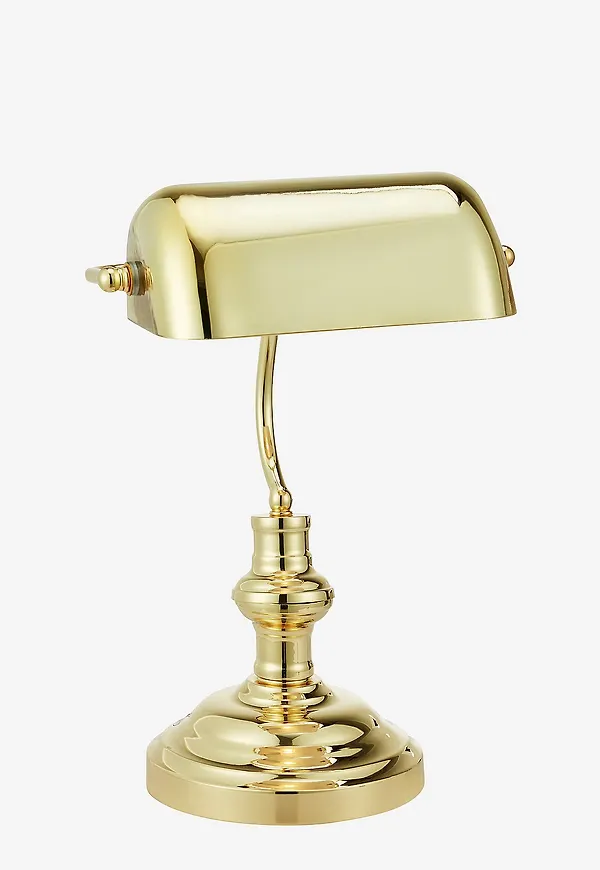 Fin Lampa som passar bra vid många olika tillfällen.