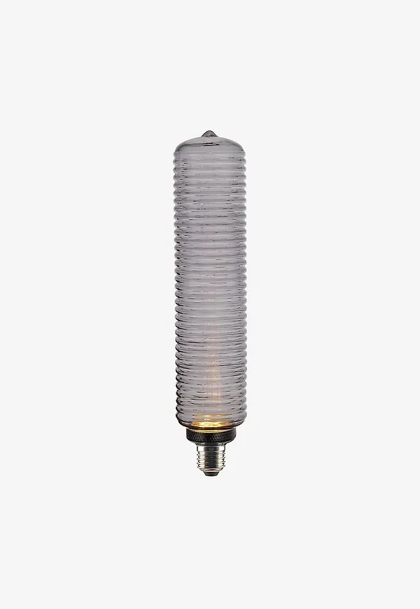 Fin Lampa som passar bra vid många olika tillfällen.