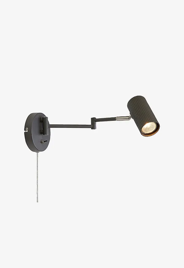 Supersnygg lampa i grått från Markslöjd.