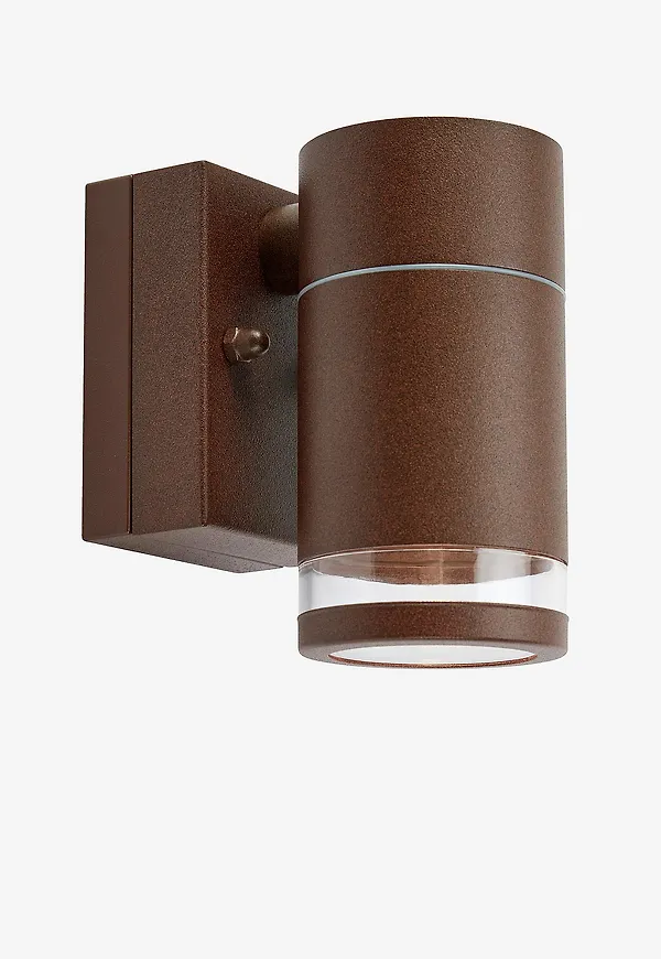 Jättefin Lampa som passar bra vid många olika tillfällen.
