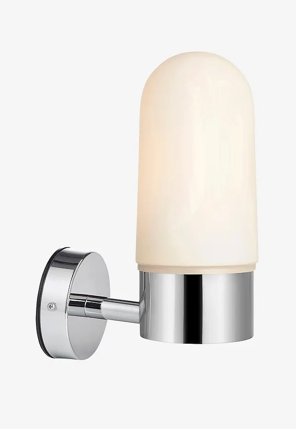 Skön Lampa som passar bra vid många olika tillfällen.