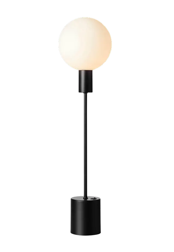 Markslöjd bordslampa som passar perfekt till sommaren 2025!
