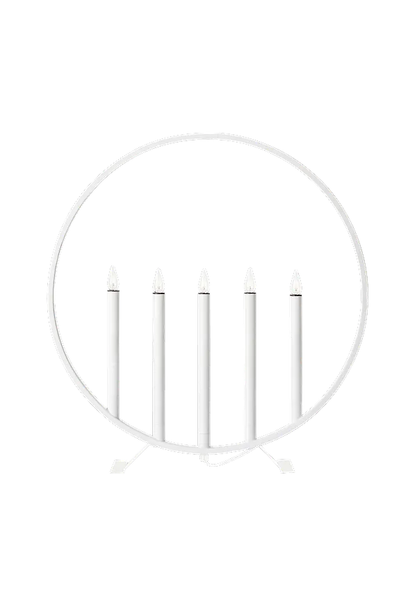 Vit Markslöjd lampa som passar perfekt till sommaren 2025!