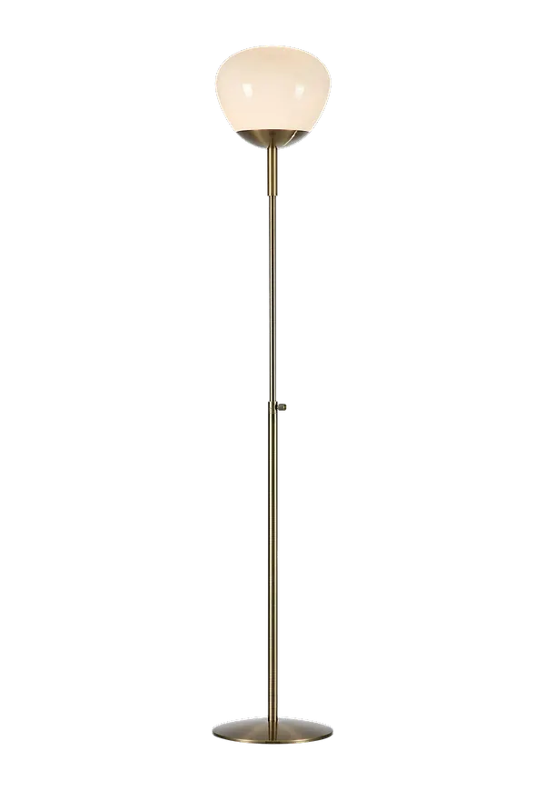 Snygg golvlampa 2025 från Markslöjd.