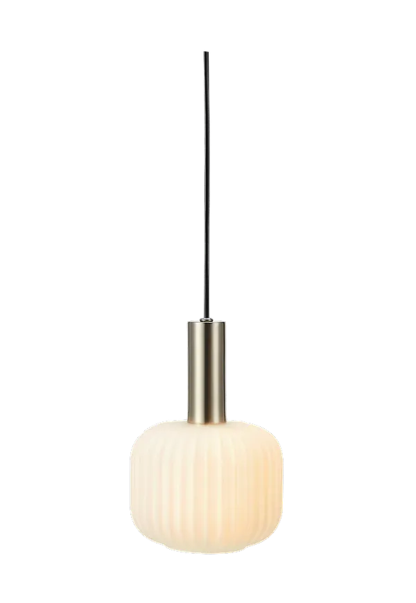 Jättefin lampa 2025 från Markslöjd.