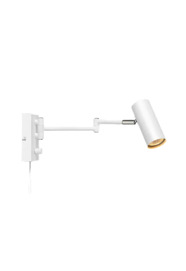 Smickrande vit lampa 2025 från Markslöjd.