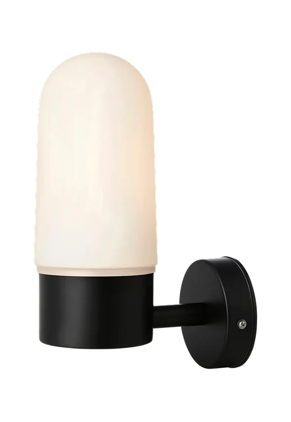 Skön lampa 2025 från Markslöjd.