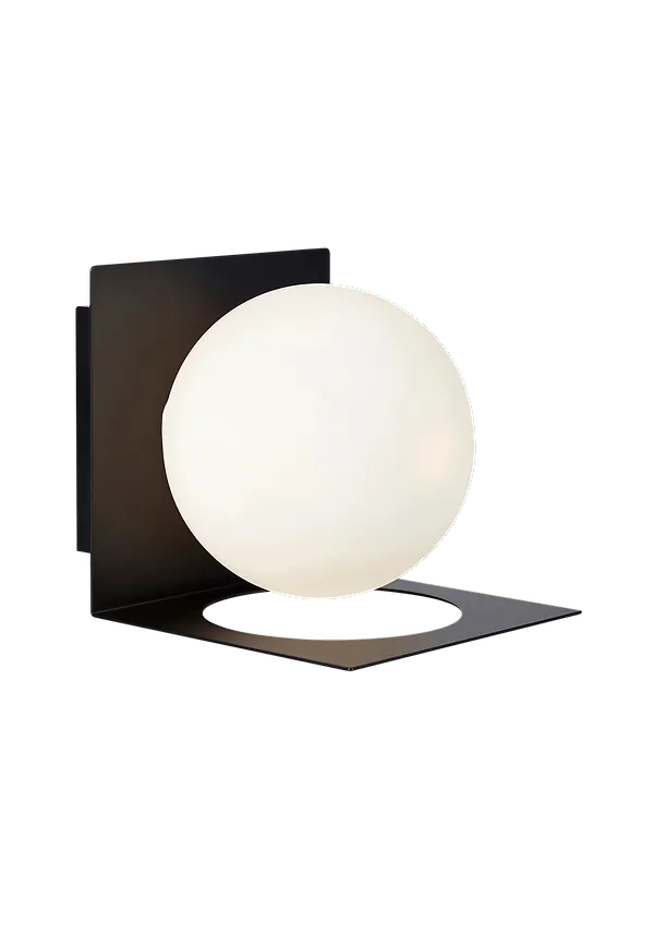 Jättefin lampa 2025 från Markslöjd.